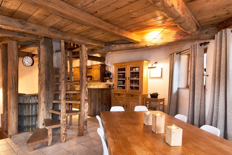 Stunning chalet for ten in quiet area of the resort photo 6