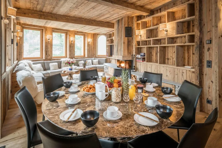 Gorgeous chalet for twelve with wellness facilities photo 2
