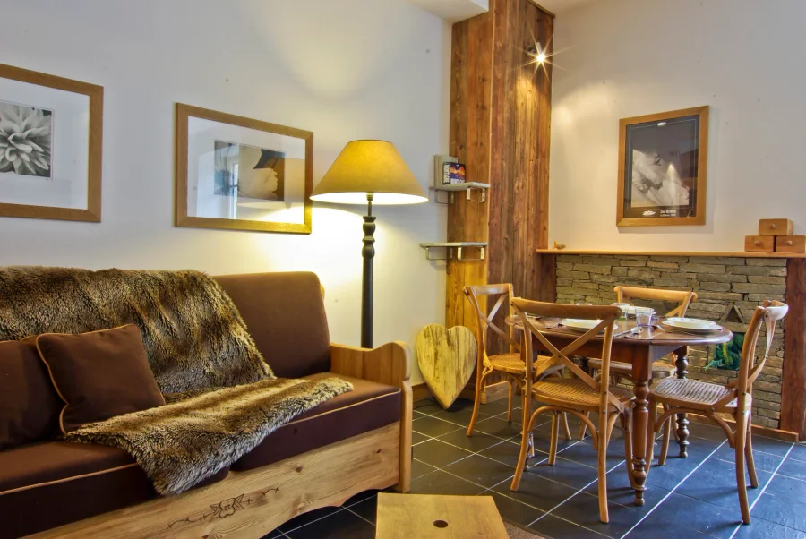 Cosy one bedroom apartment in Chamonix centre photo 3