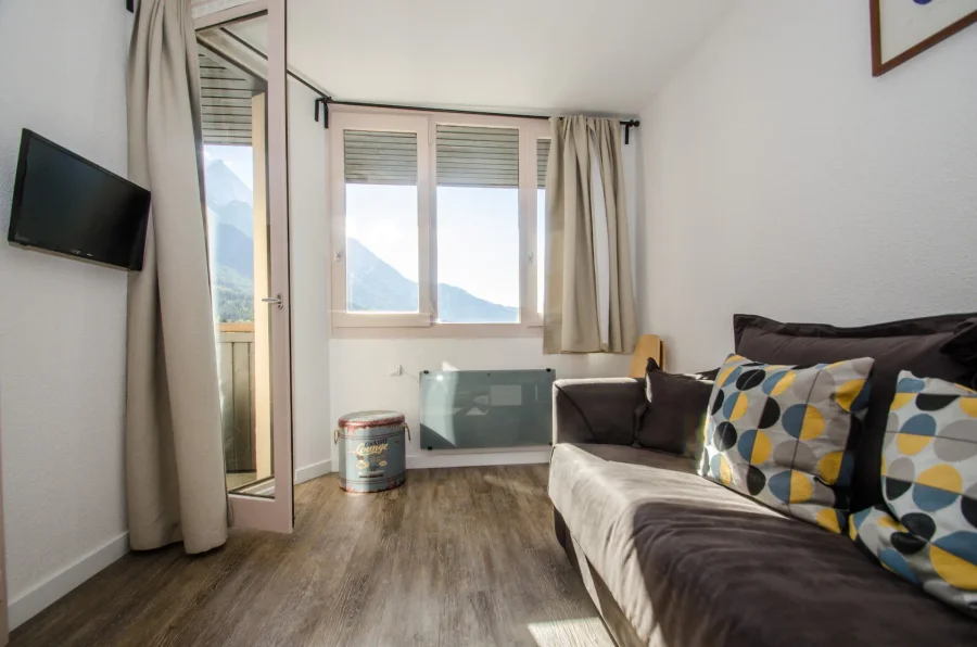Modern and compact apartment in Chamonix Sud photo 2