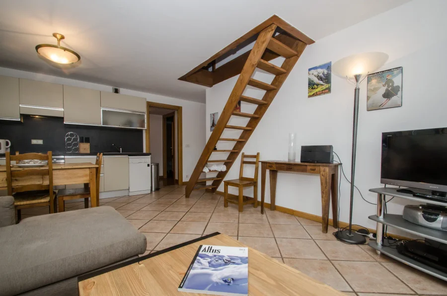 Three bedroom apartment in the heart of Chamonix photo 2