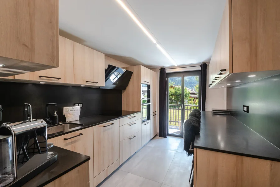 Four-bed chalet in Le Praz photo 5