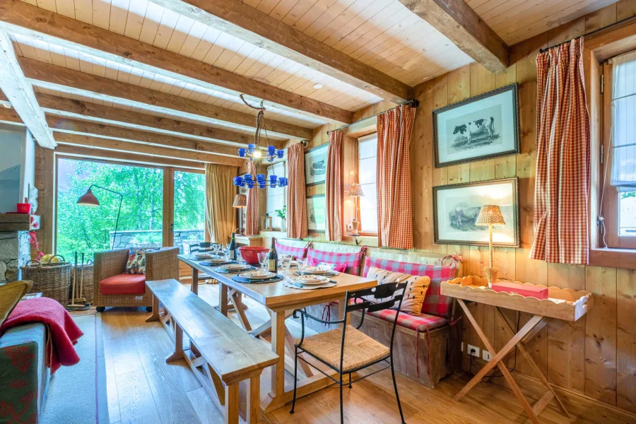 Charming ski-in ski-out apartment photo 4