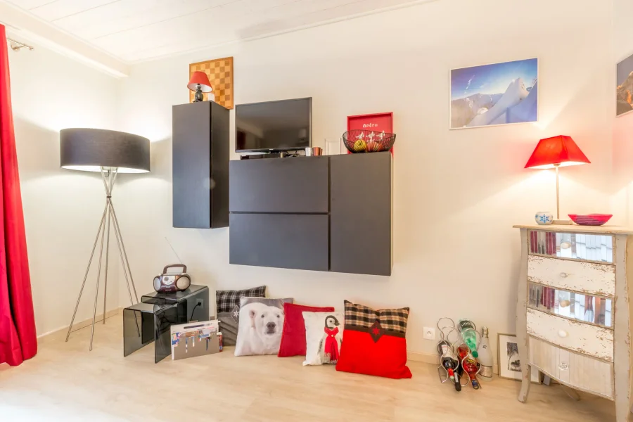 Renovated fourth-floor studio apartment for two with balcony photo 4