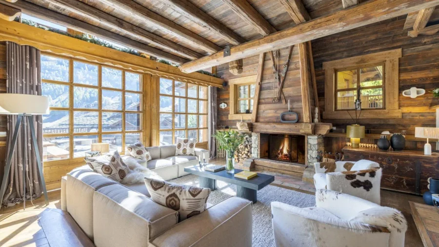 Luxurious apartment with a cosy open fireplace and swimming pool photo 3