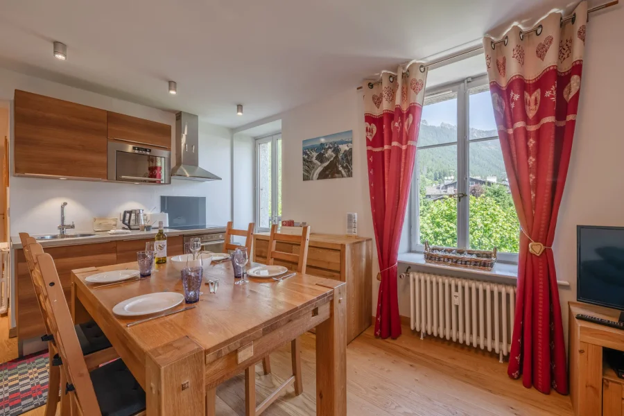 Straightforward flat in perfect location photo 3