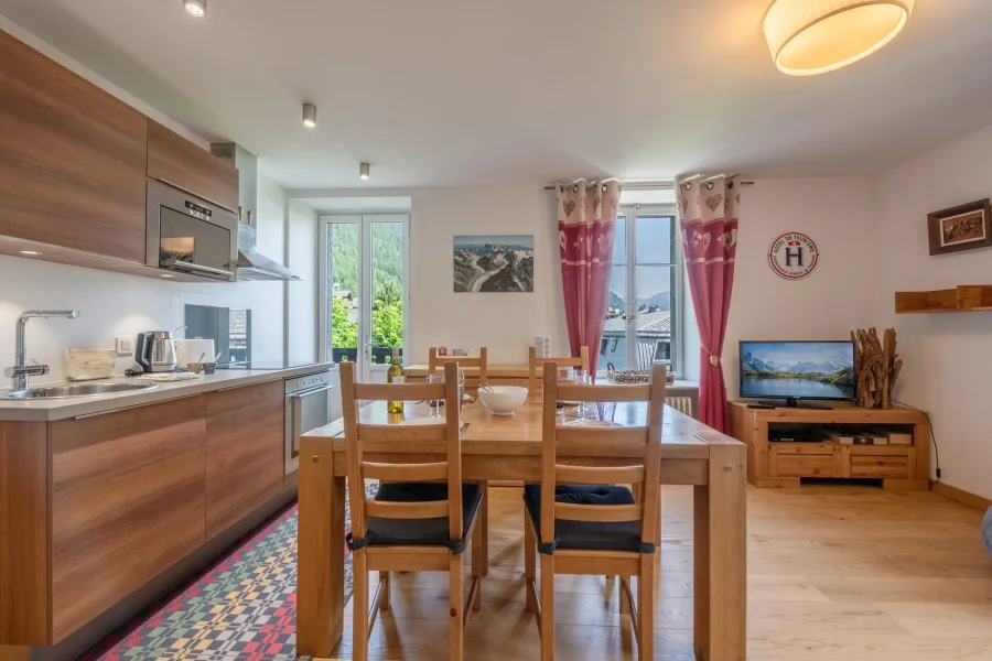 Straightforward flat in perfect location photo 4