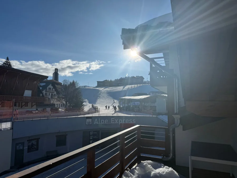 New and spacious ski-in, ski-out apartment with an alpine feel photo 5