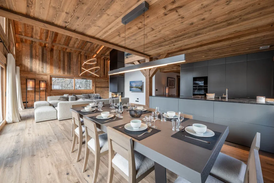 Magnificent chalet with hot tub and sauna photo 4